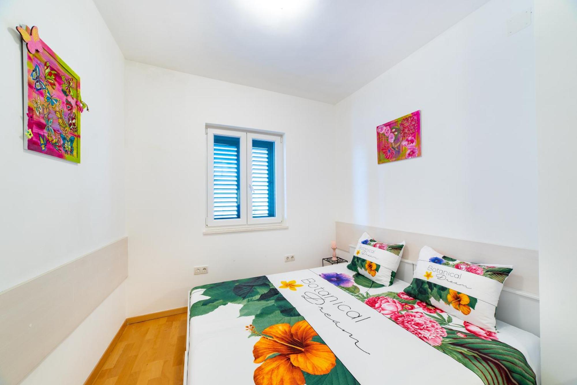 Apartment Happy In Split Center 10 Min Walk From Bacvice Beach Exterior foto
