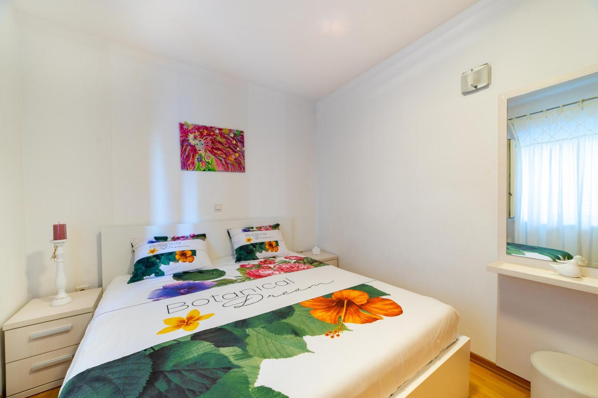 Apartment Happy In Split Center 10 Min Walk From Bacvice Beach Exterior foto