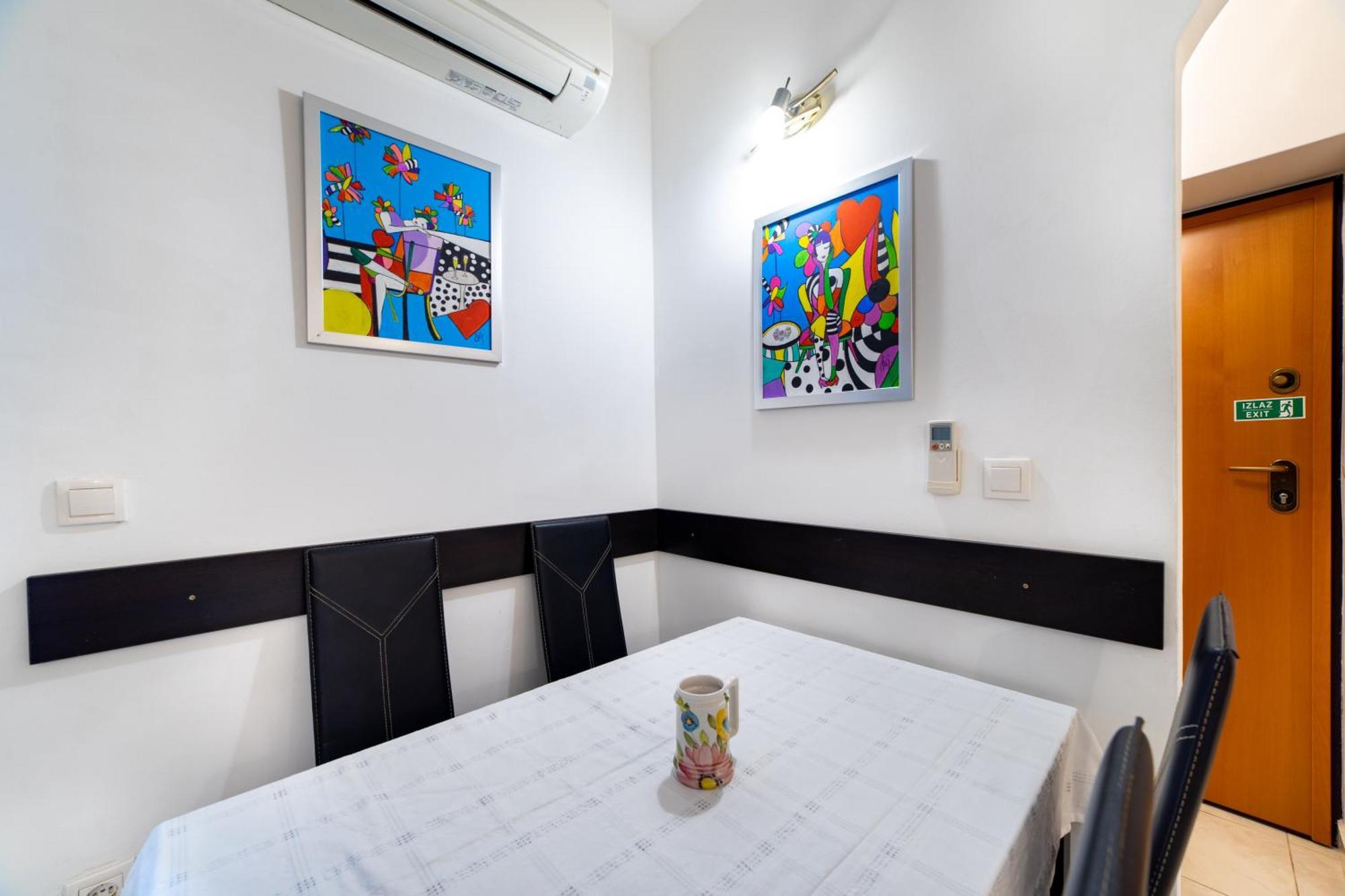 Apartment Happy In Split Center 10 Min Walk From Bacvice Beach Exterior foto